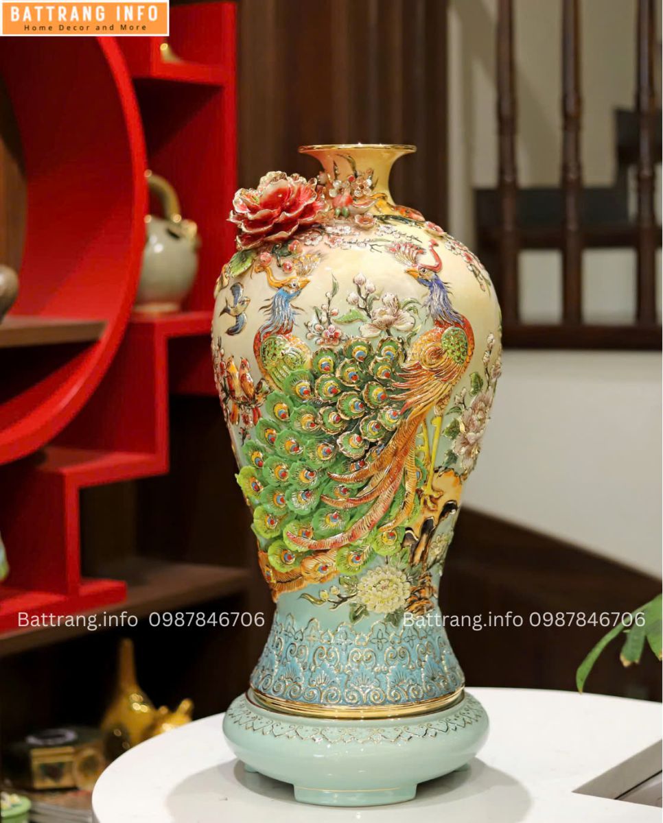 MAI BÌNH " CÔNG DANH PHÚ QUÝ" ĐẮP NỔI VẼ VÀNG 24K NỀN TRẮNG