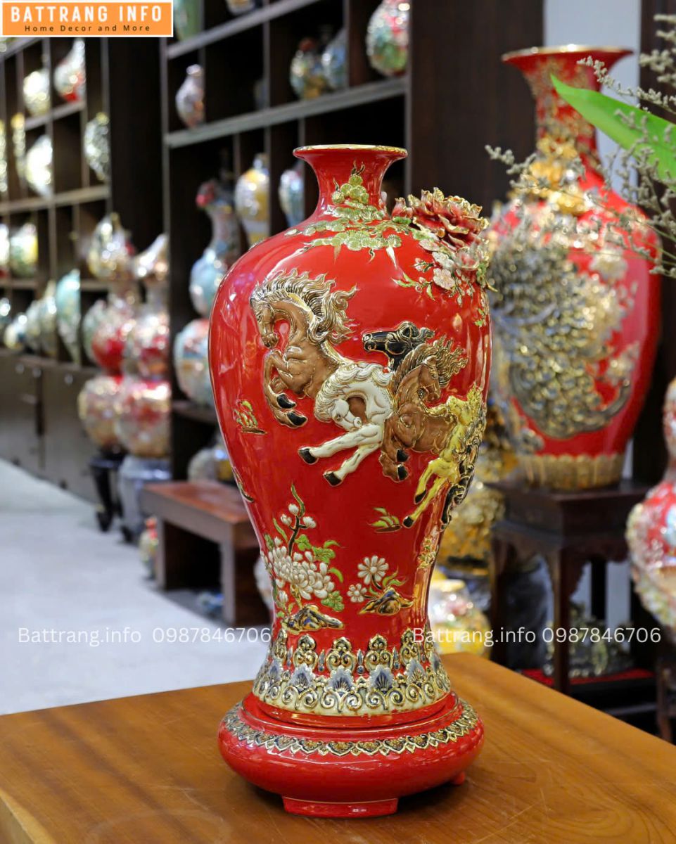 MAI BÌNH MÃ ĐÁO THÀNH CÔNG ĐẮP NỔI VẼ VÀNG 24K NỀN ĐỎ
