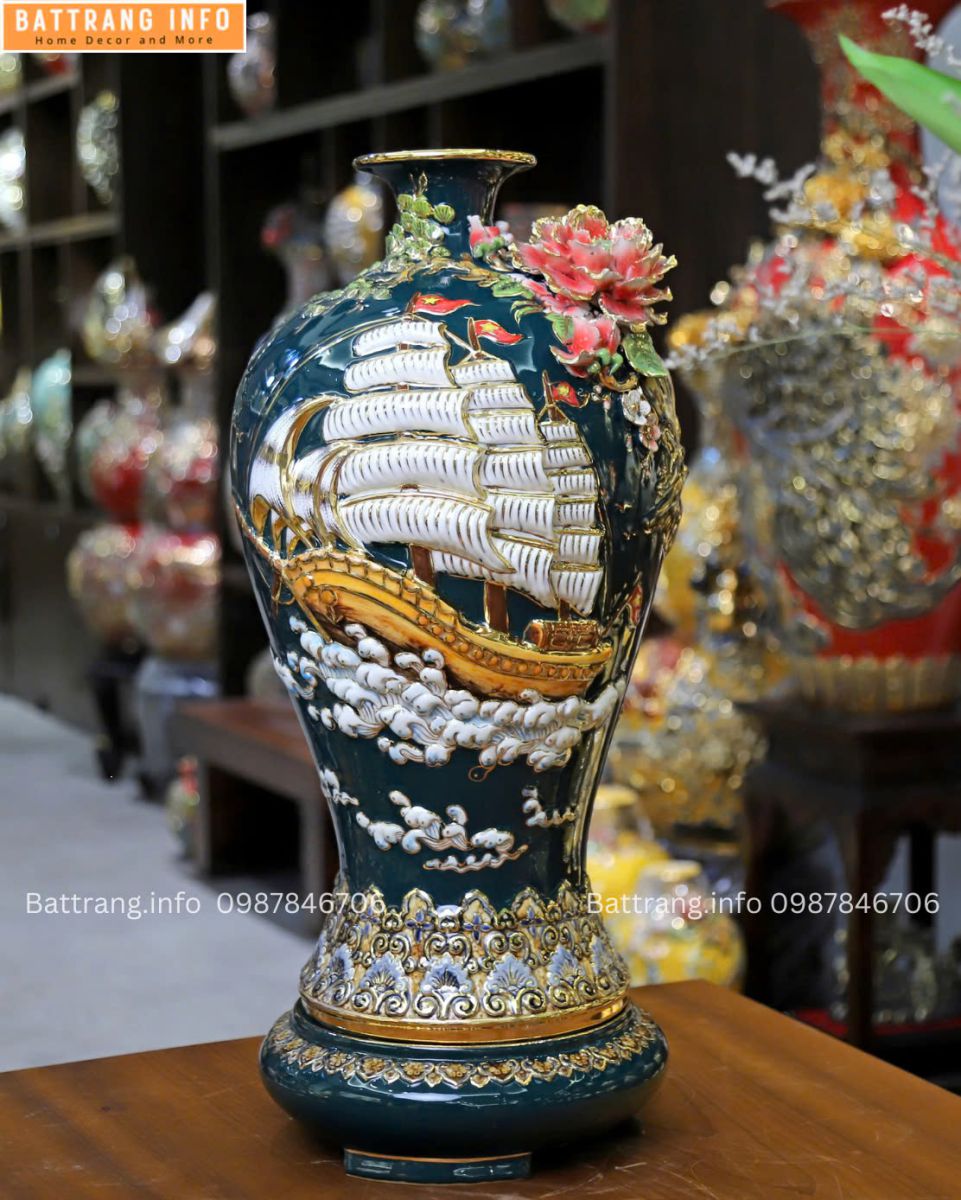 MAI BÌNH ĐẮP NỔI VẼ VÀNG 24K "THUẬN BUỒM XUÔI GIÓ" XANH LỤC