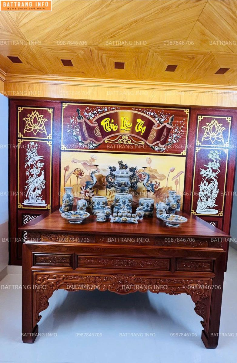 Full Bộ Đồ Thờ Men Rạn Đắp Nổi Cao Cấp Bát Tràng Tại Tư Gia Khách – Vẻ Đẹp Sang Trọng, Chuẩn Phong Thủy