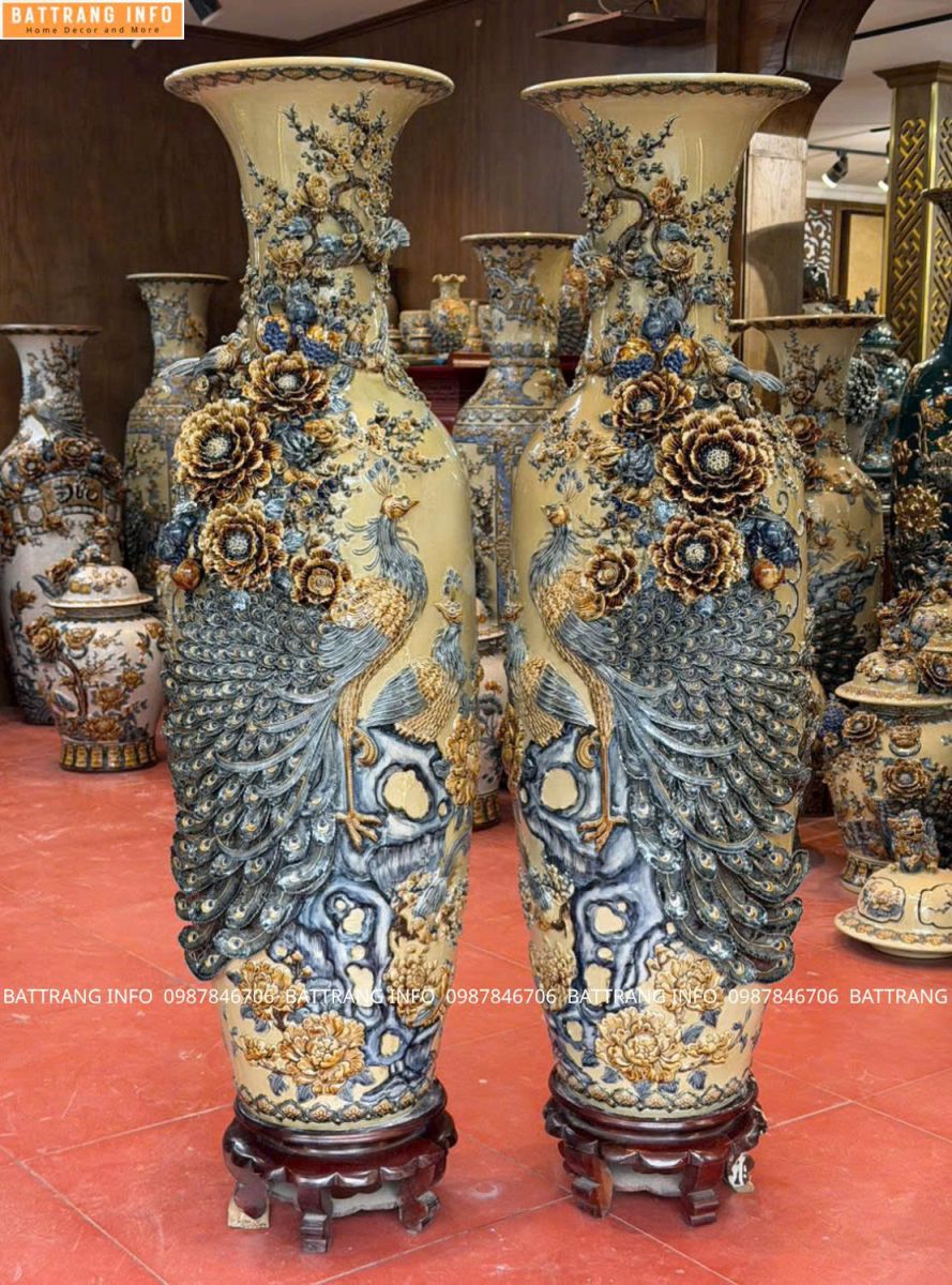Lộc Bình Công Danh Phú Quý Men Hoàng Thổ Đắp Nổi Cao Cấp Bát Tràng – Tinh Hoa Gốm Việt Cho Không Gian Thịnh Vượng