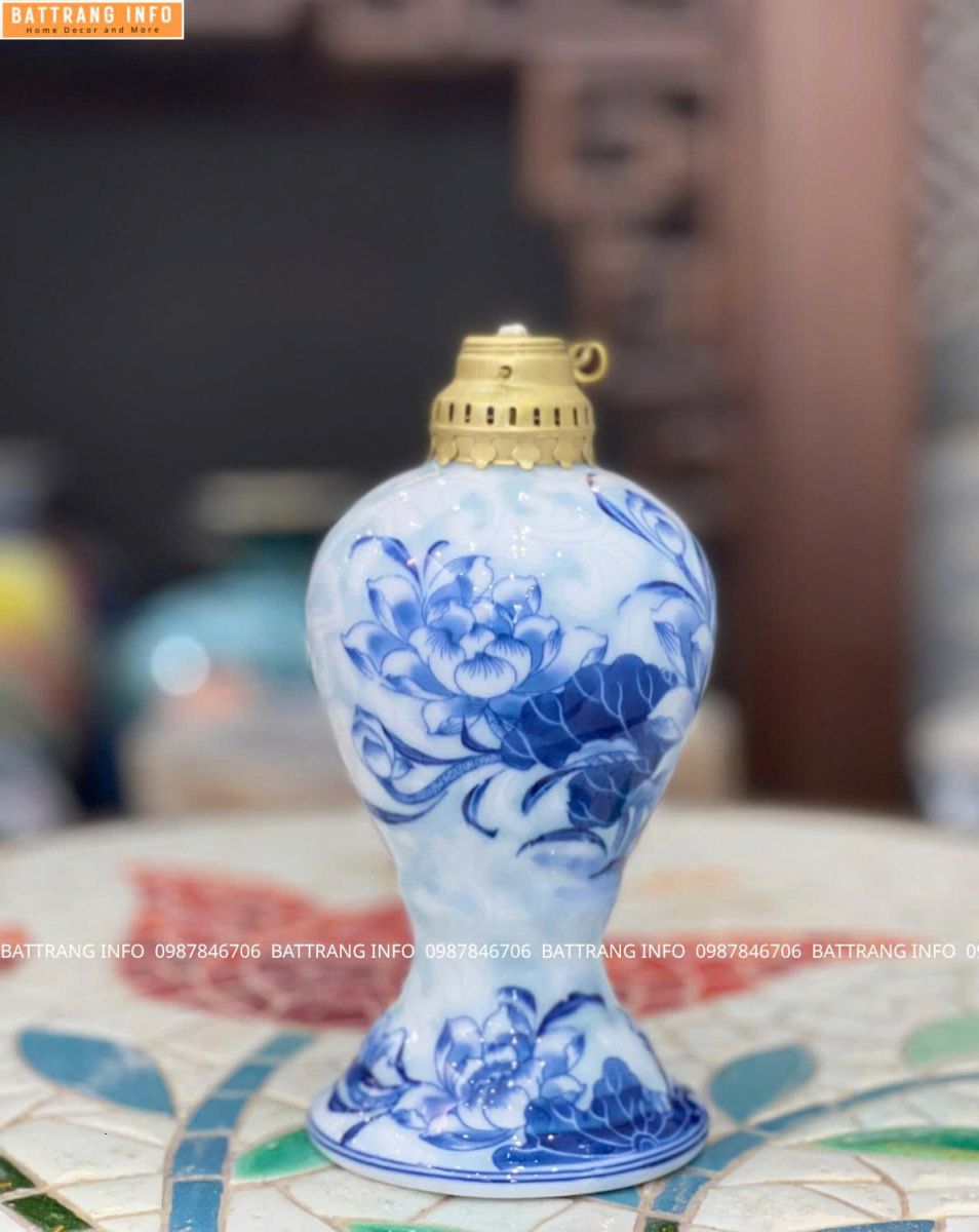 Đèn Dầu Cúng Gấm Xanh Men Lam Hoa Sen Cao Cấp Bát Tràng 2