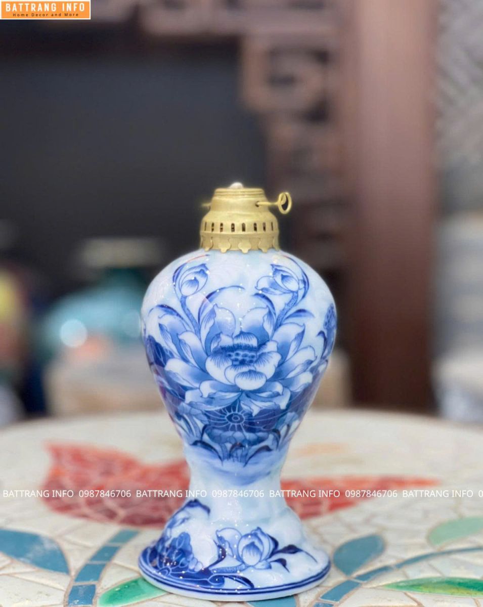 Đèn Dầu Cúng Gấm Xanh Men Lam Hoa Sen Cao Cấp Bát Tràng