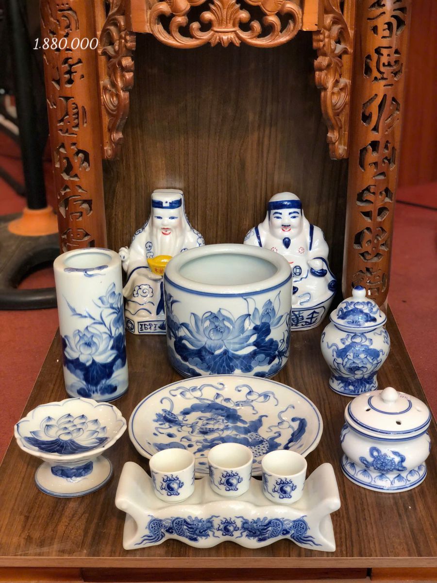 Bộ Đồ Thờ Thần Tài Men Lam Xanh Bát Tràng
