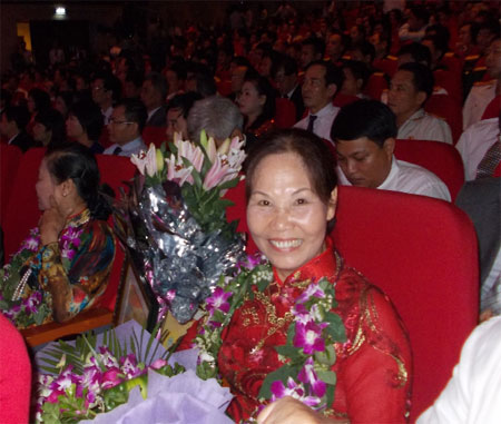 Nữ doanh nhân đưa gốm sứ Bát Tràng ra thị trường quốc tế