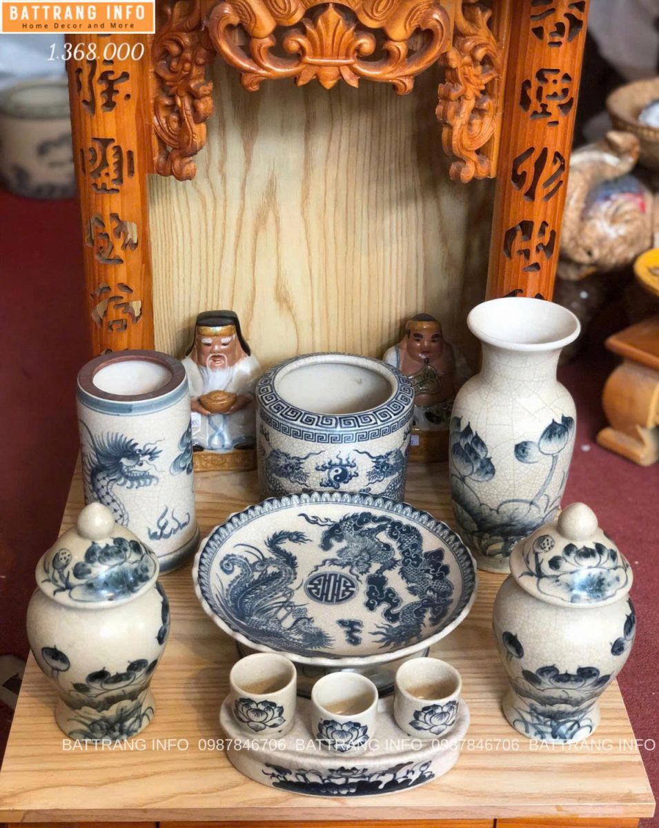 Đồ Thờ Men Rạn Vẽ Cho Bàn Thờ Thần Tài Dưới 2 Triệu – Lựa Chọn Đẹp, Trang Nghiêm, Tiết Kiệm