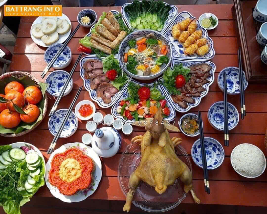 Bộ Bát Đĩa Hoa Mặt Trời Gốm Bát Tràng – Lựa Chọn Trang Trọng Cho Mâm Cơm Cúng Rằm Tháng 7