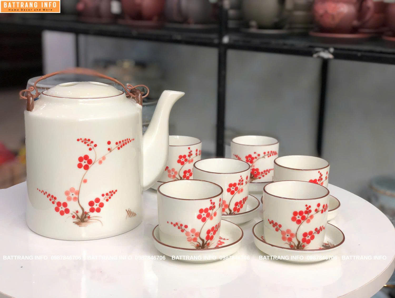 Bộ Tích Vẽ Hoa 1,5 Lít Cao Cấp Bát Tràng – Vẻ Đẹp Truyền Thống Trong Từng Nét Vẽ