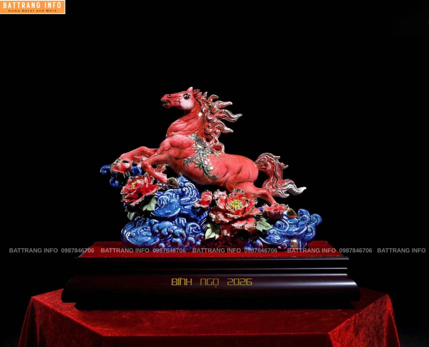 Linh Vật Năm Bính Ngọ "2026" Chế Tác Từ Gốm Sứ Bát Tràng