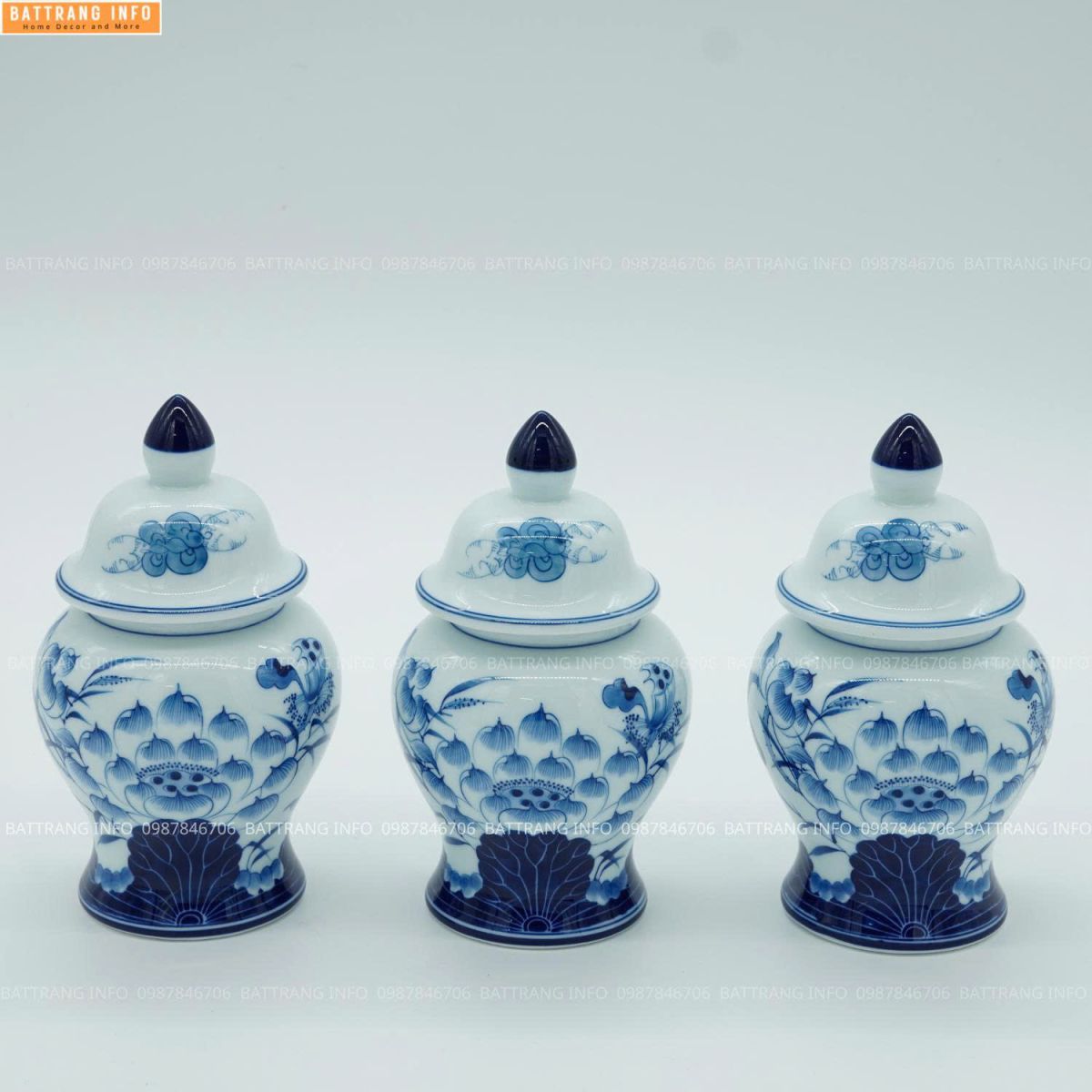 Chóe thờ cúng men rong khử vẽ sen cao cấp Bát Tràng - 13cm