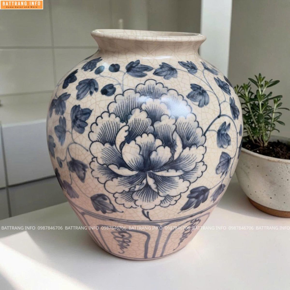 Lọ Hoa Men Rạn Vẽ Hoa Dây Cao Cấp Bát Tràng H22