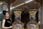 Lộc Bình Phúc Đức Men Hoàng Thổ Đắp Nổi Cao Cấp Bát Tràng  Cao 1m6